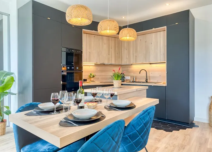 Le Jeanne D'arc, Vue Sur La Place Du Vieux Marche Апартаменты